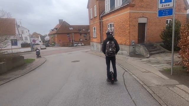 First Ride KingSong KS18XL смотреть онлайн