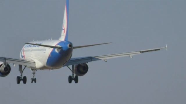 Airbus A320 "Ural Airlines" посадка во Владивостоке смотреть онлайн