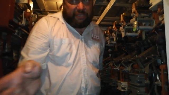 3ЭС5К При поставке штурвала в "П" лампа ВИП гаснет,нет нагрузки на 1 из тележек,выход из положения смотреть онлайн