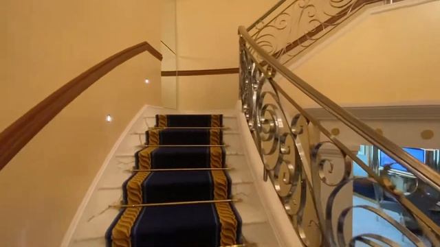 Burj Al Arab Dubai: Deluxe Palm Suite смотреть онлайн