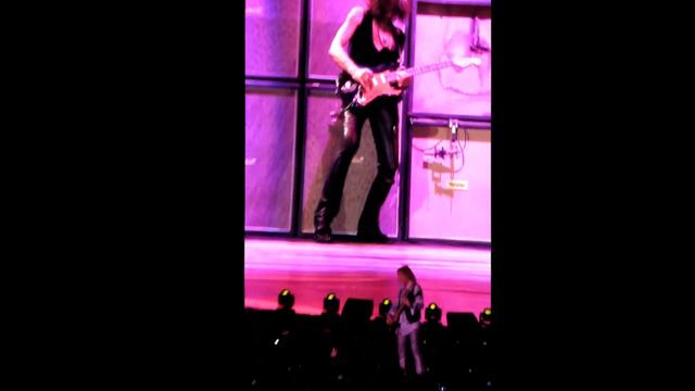 Aerosmith "Livin' on the Edge" смотреть онлайн