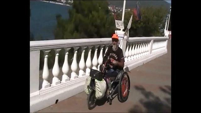 ломка стереотипов. А я живу не унывая. смотреть онлайн