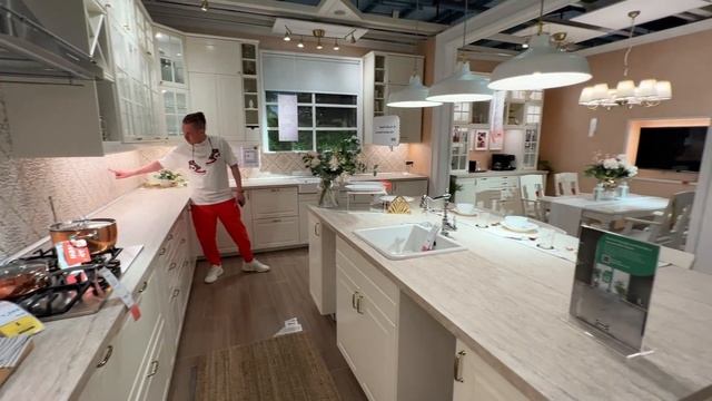 Икеа в Абу Даби смотреть онлайн