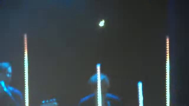 Mark Owen - Shepherds Bush, London - 13-6-13 - The One (Howard Donald in audience) смотреть онлайн
