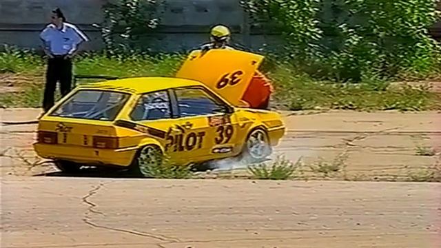 Туризм-1600 1999 | Russian Touring-1600 1999, Rd3 Hodynka, Moscow. Rare смотреть онлайн