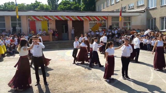 Вальс выпускников | школа №20 | 2019 смотреть онлайн