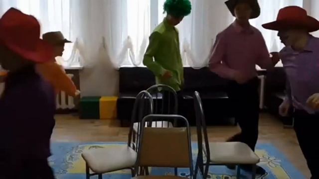 День 1 апреля в детском интернате смотреть онлайн