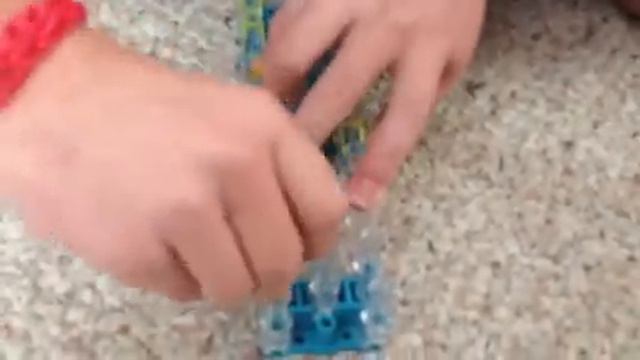 Simple Rainbow Loom bracelet - The Upper Deck by Isaac смотреть онлайн