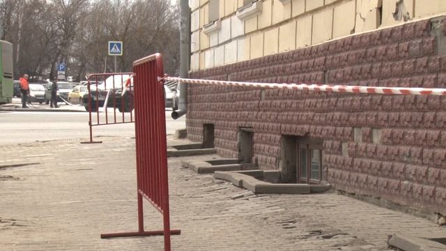 Во Владимире суд обязал мэрию отремонтировать школу № 1 у Золотых ворот смотреть онлайн