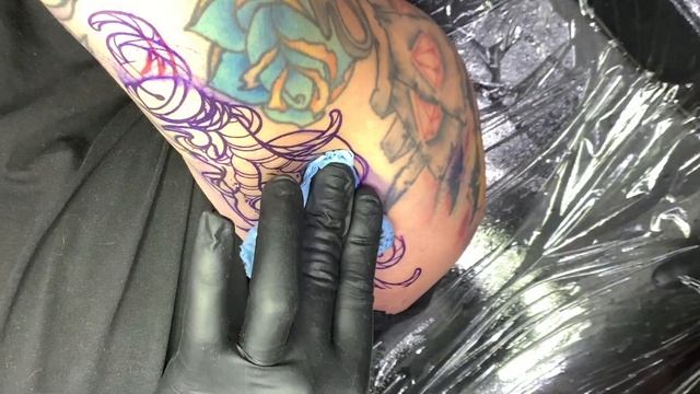 Tatuaje en el TRICEP // GARRA NEOTRADICIONAL