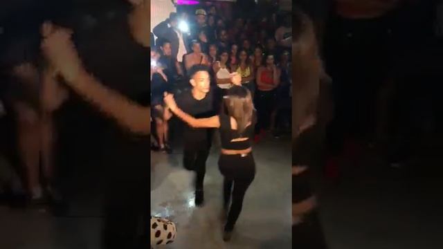 Bachata Pacheco 100% calle смотреть онлайн