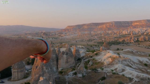Goreme Sunset Viewpoint Worth The Hype? | Things to do in Cappadocia | Turkey Travel Vlog (Ep. 6) смотреть онлайн