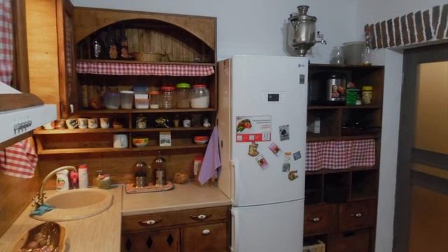 Мебель для Маленькой Уютной Кухни смотреть онлайн