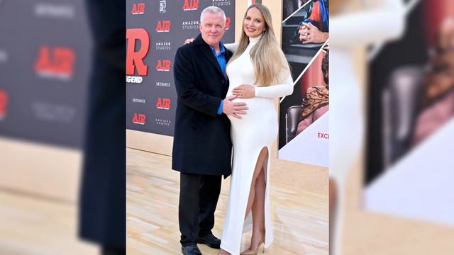 Fatherhood at 55: Anthony Michael Hall Welcomes Baby Boy with Wife Lucia Oskerova смотреть онлайн