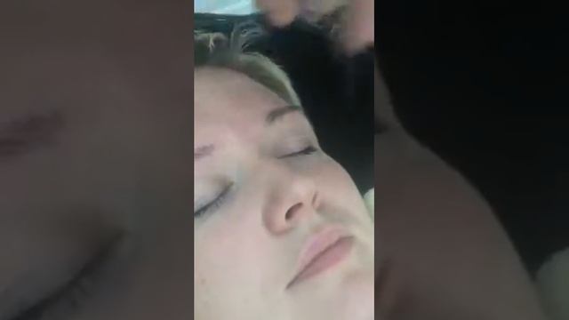 Коррекция бровей ниткой смотреть онлайн