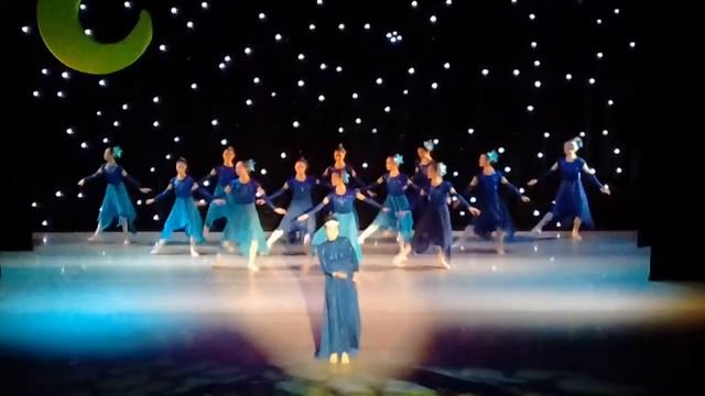 Новогодний спектакль-Звездочки смотреть онлайн