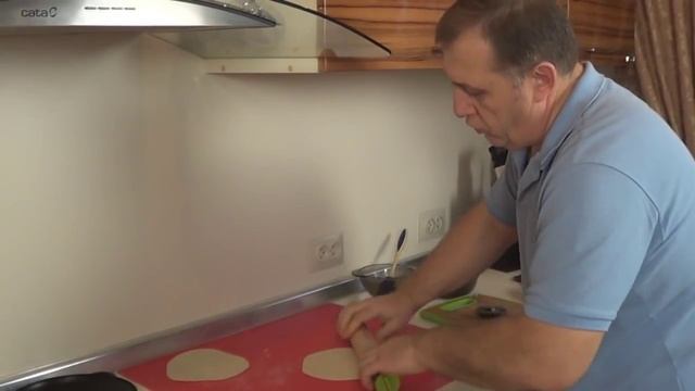 Хлеб бездрожжевой (чапати). смотреть онлайн