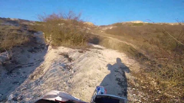 #LiveEnduro Русло, скалы и подъемы. GR7 Kayo K1 смотреть онлайн