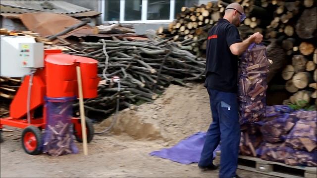 Измельчитель веток АМ-120Е смотреть онлайн