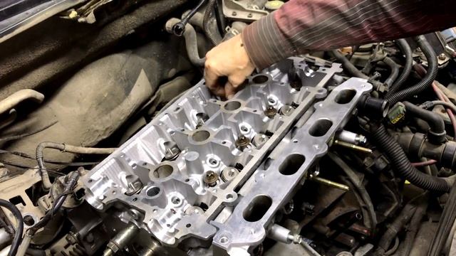 Перегрев(детонация), замена ремня ГРМ, затяжка шкивов распредвалов, ремонт ГБЦ на F4R 2.0L