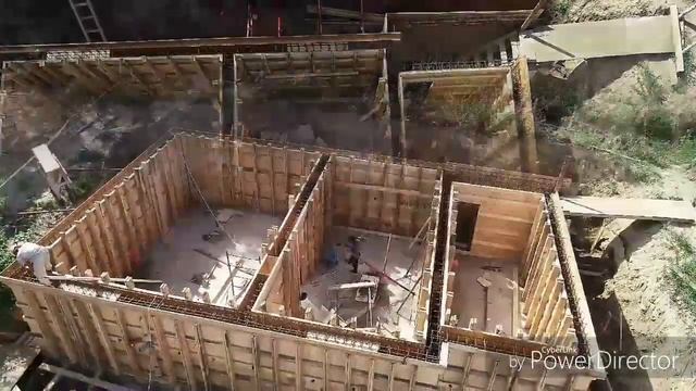 Выставление, раскрепленние опалубку монолитных стен цокольного этажа Синергидом® смотреть онлайн