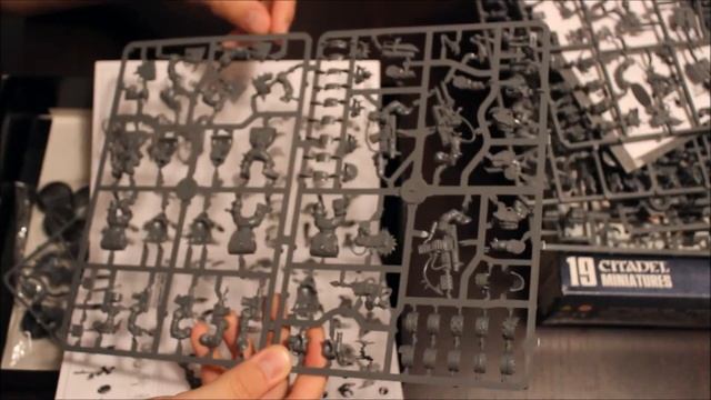 С чего начать играть за орков/unboxing start collecting orks/ork lootas&burnas смотреть онлайн