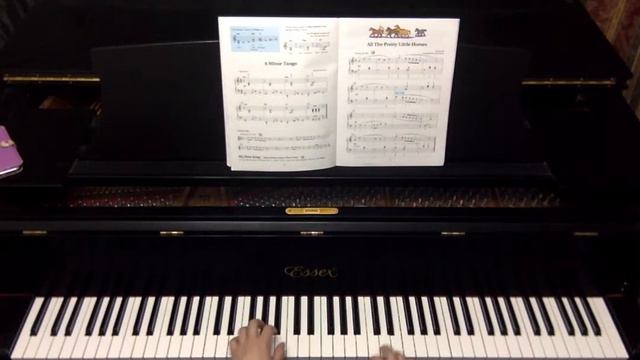 Kern: All The Pretty Little Horses - Performance смотреть онлайн