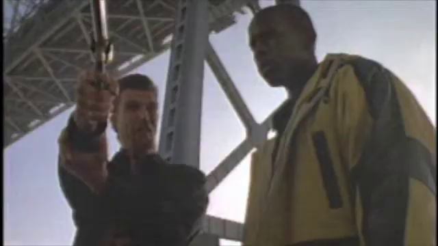 NASH BRIDGES 2 - Medium.m4v смотреть онлайн