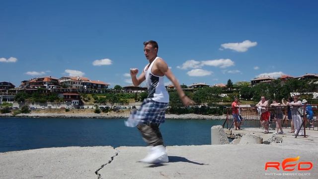 Alexandra Stan - Ecoute | Zumba Fitness смотреть онлайн