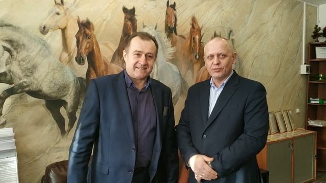 СЕНАТ-ТЕХНОГРУПП ПИТЕР. Гибкий камень теперь в Северной столице. смотреть онлайн