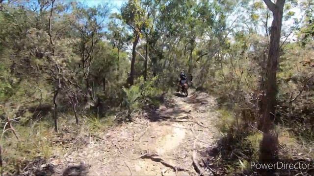 DRZ400E first single track experience смотреть онлайн