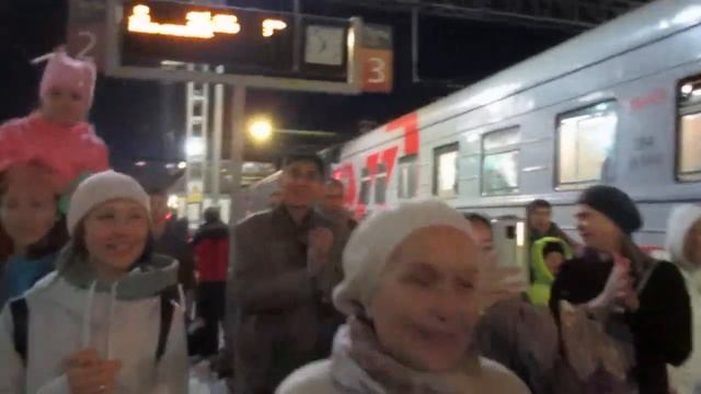 Сегодня снова к нам приехал в ОМск дорогой гость Е.М.Чайтанья Чандра Чаран Прабху А. Хакимов19.10.2 смотреть онлайн