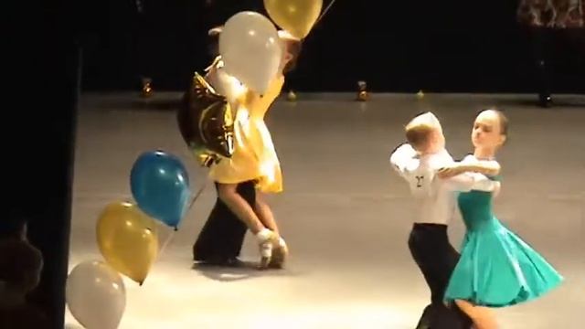 17 мая 2009 'Гармония'-Венский вальс (Дети2Е) смотреть онлайн