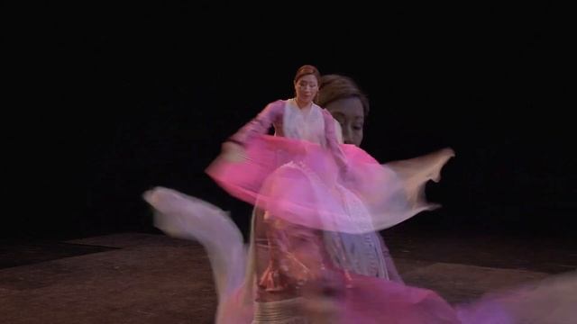 Colombiana, Kasandra "La China" dances "Pa Ti Pan", Dance Centre смотреть онлайн