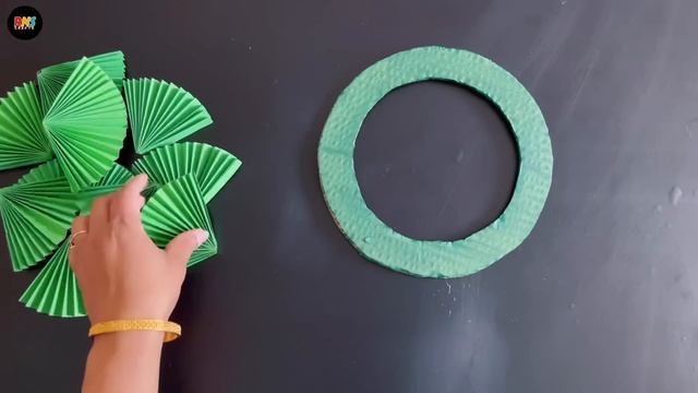 Beautiful Green Wall Hanging Craft / Paper Craft For Home Decoration /Paper Flower Wall Hanging /DI смотреть онлайн