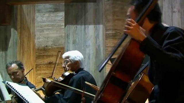 Antoni de Villasante ORCAB SIMPLE SYMPHONY BENJAMIN BRITTEN 1 BOISTEROUS BOURRÉE смотреть онлайн