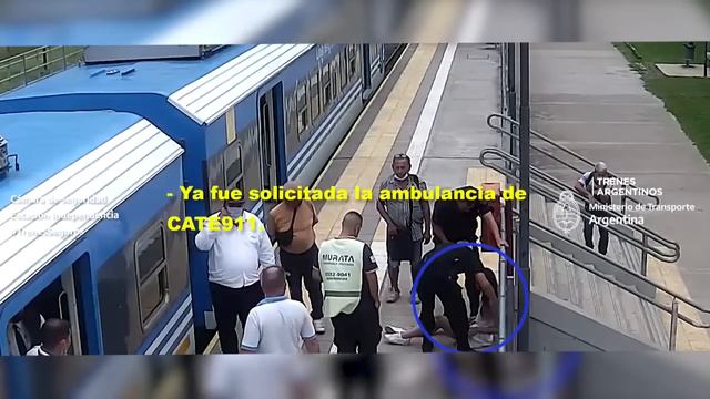 Mujer cae debajo de un tren en Buenos Aires y sobrevive sin daños graves | AFP смотреть онлайн