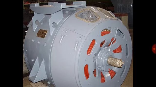 Тяговый генератор тепловоза 2ТЭ10М. смотреть онлайн