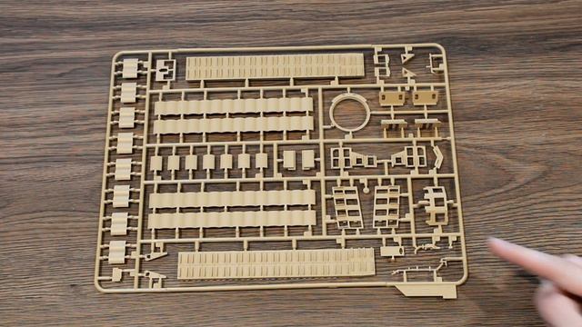 Обзор сборной модели M1A2 Abrams Tusk 1/Tusk 2 в 35-ом масштабе от компании Meng смотреть онлайн