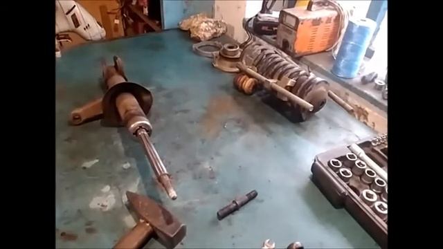 Славута ЗАЗ Славута. Ремонт амортизатора. смотреть онлайн