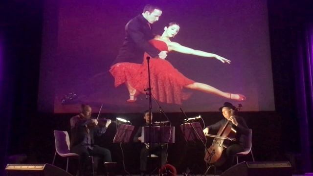 Трио «Ощущения» Trio Sensations Саборидо Ла мoроча (Та самая брюнетка) Emesto Saborido La morocha смотреть онлайн