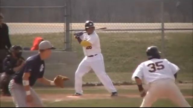 2011 Baseball Recruit Miko Bernstine смотреть онлайн