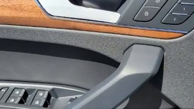 2022 Audi Q5 45 S line Premium in Carlsbad, CA 92008 смотреть онлайн