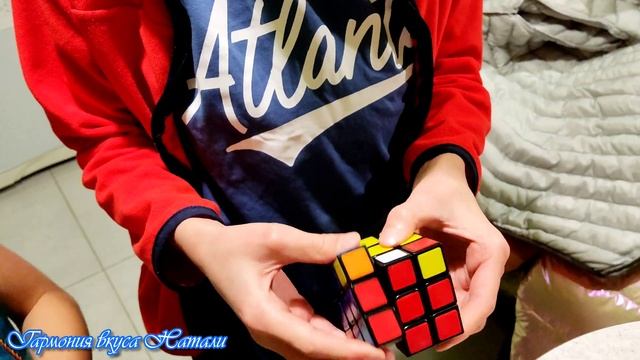 Супер Скоростной кубик Rubik's серии Speed Cube | Крутится одним пальцем! смотреть онлайн