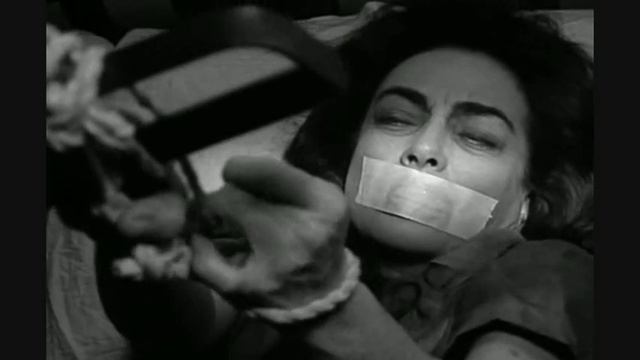 Crystal Castles - Love And Caring