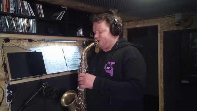 Love Story (Francis Lai), saxophone cover смотреть онлайн