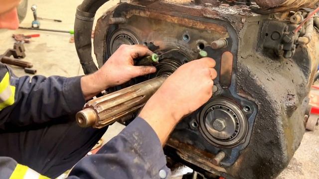 How to Remove Input Shaft on Transmission - Step by Step смотреть онлайн