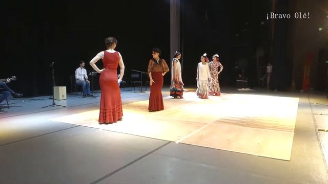 Fiesta por sevillanas смотреть онлайн