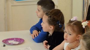 Детский сад. День в саду