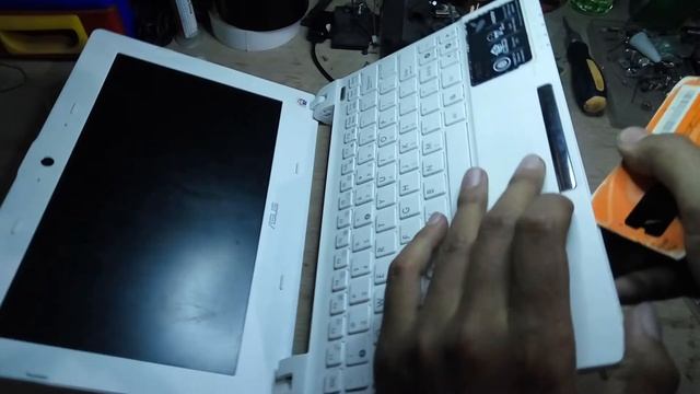 Keyboard ASUS - CARA MUDAH DAN CEPAT MENCOPOT MENGGANTI KEYBOARD NOTEBOOK ASUS Eee PC X101ch смотреть онлайн